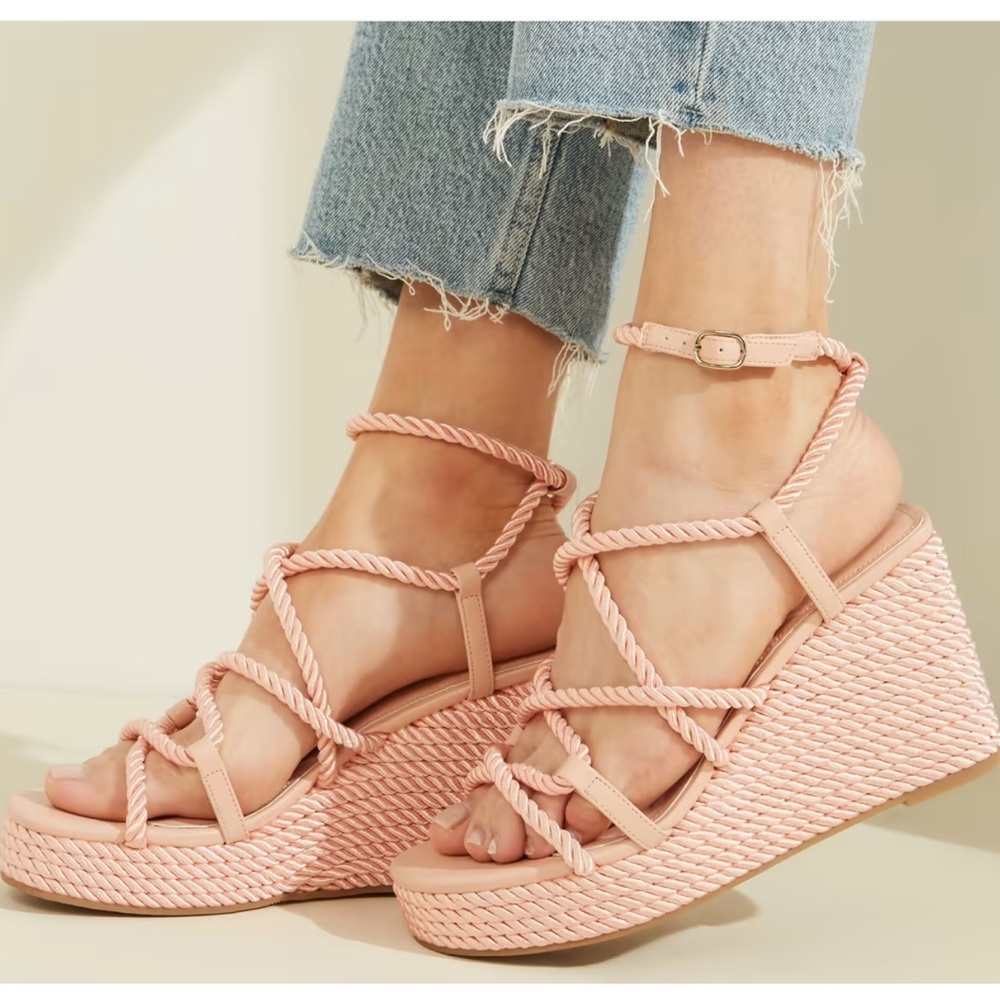 💗 GUESS Natesha strappy rope wedges Sz 9 EUC - Picture 8 of 10